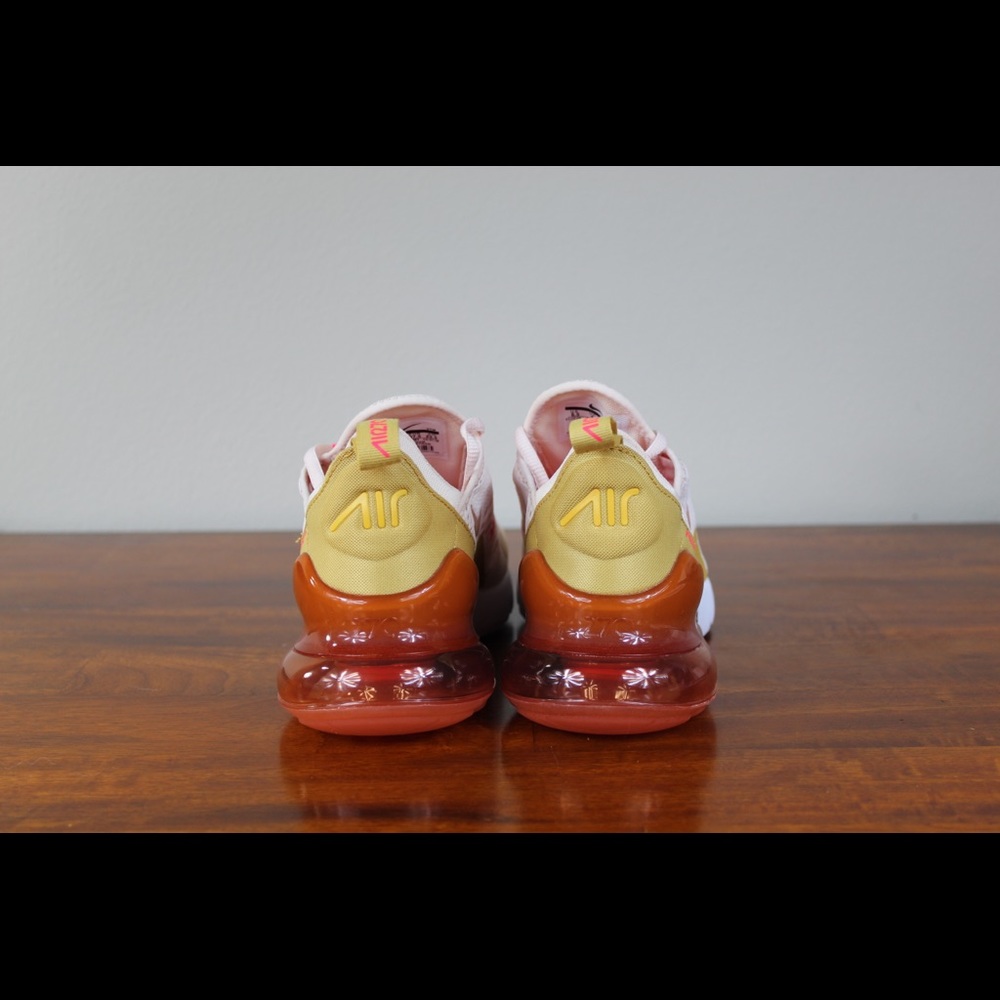 SOLD-Nike Air Max 270 Guava Ice Women - Picture 5 of 7